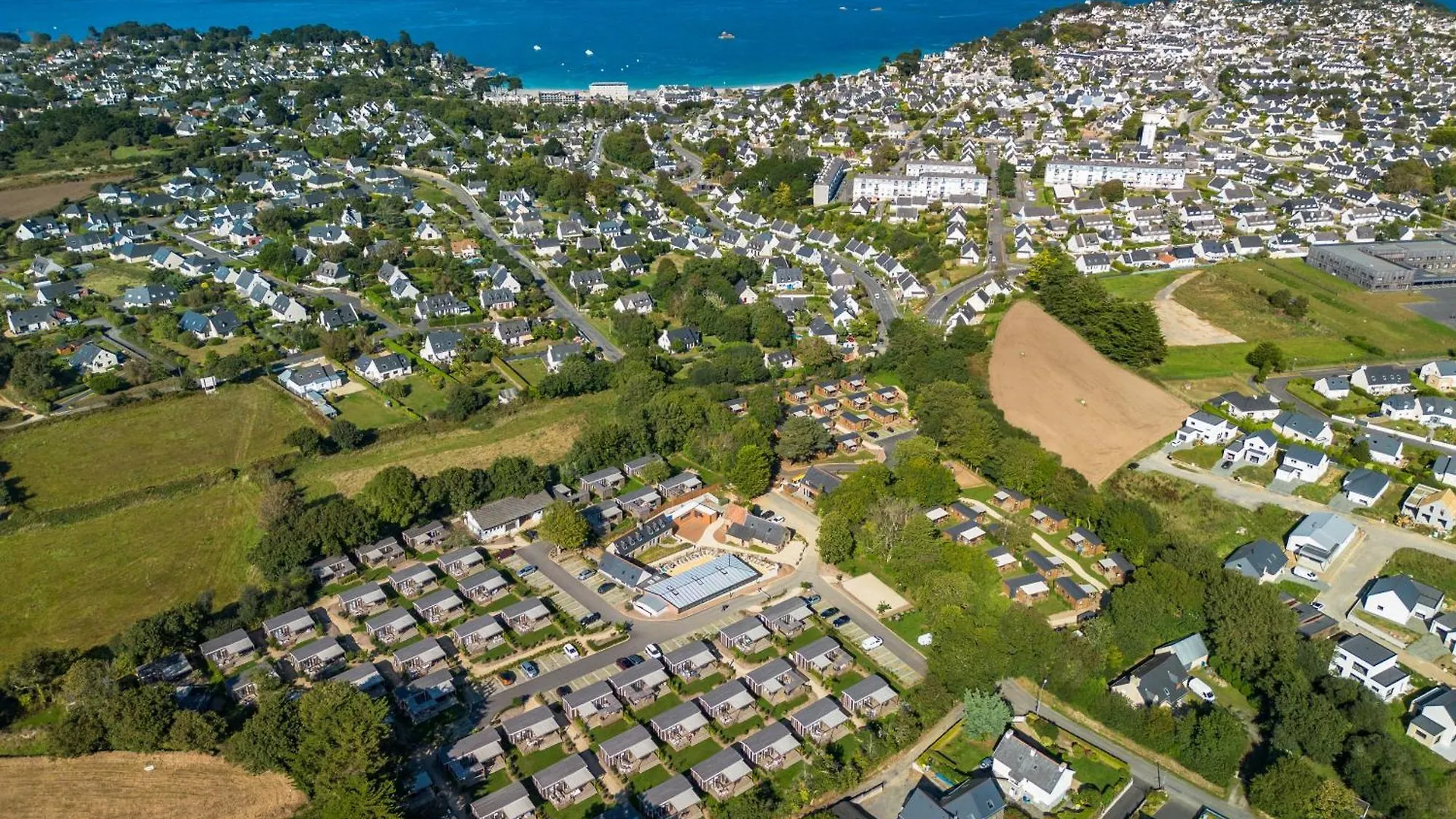 ****  Camping Maeva Respire Le Village Perrosien Frankrike